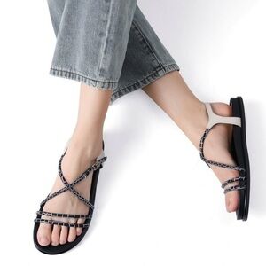 DREAMPAIRS Black white Strapy round toe dressy flat sandal size-various